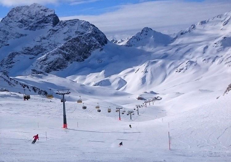 Апартаменти Sankt Moritz Chesa Ruinatsch 50 Екстер'єр фото