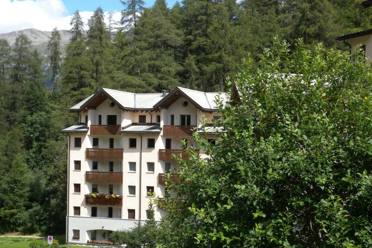 Апартаменти Sankt Moritz Chesa Ruinatsch 50 Екстер'єр фото